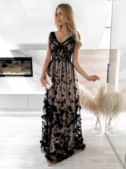 шикарное макси платье в 3D цветочках + plus size