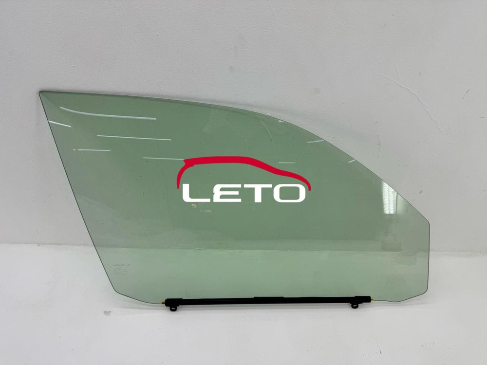 Стекло двери (FR, RH) (двойное) 68101-60650 6810160650