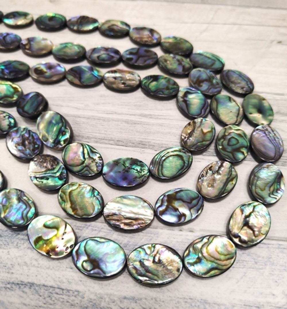 Бусина перламутр Blue Abalone Shell 18 х 13 мм, нить 19 см, 11 бусин