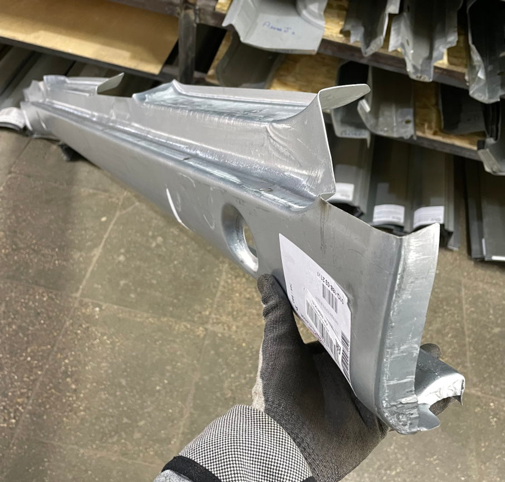 Порог левый Mercedes W202 1993-2000 (Klokkerholm)