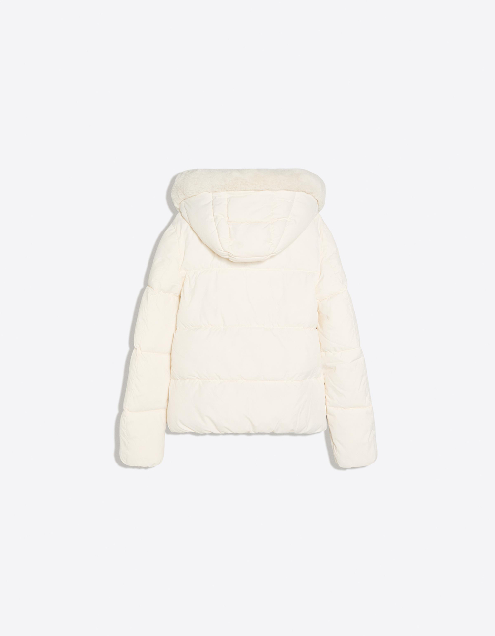 Женская стеганая куртка с капюшоном и мехом - BERSHKA