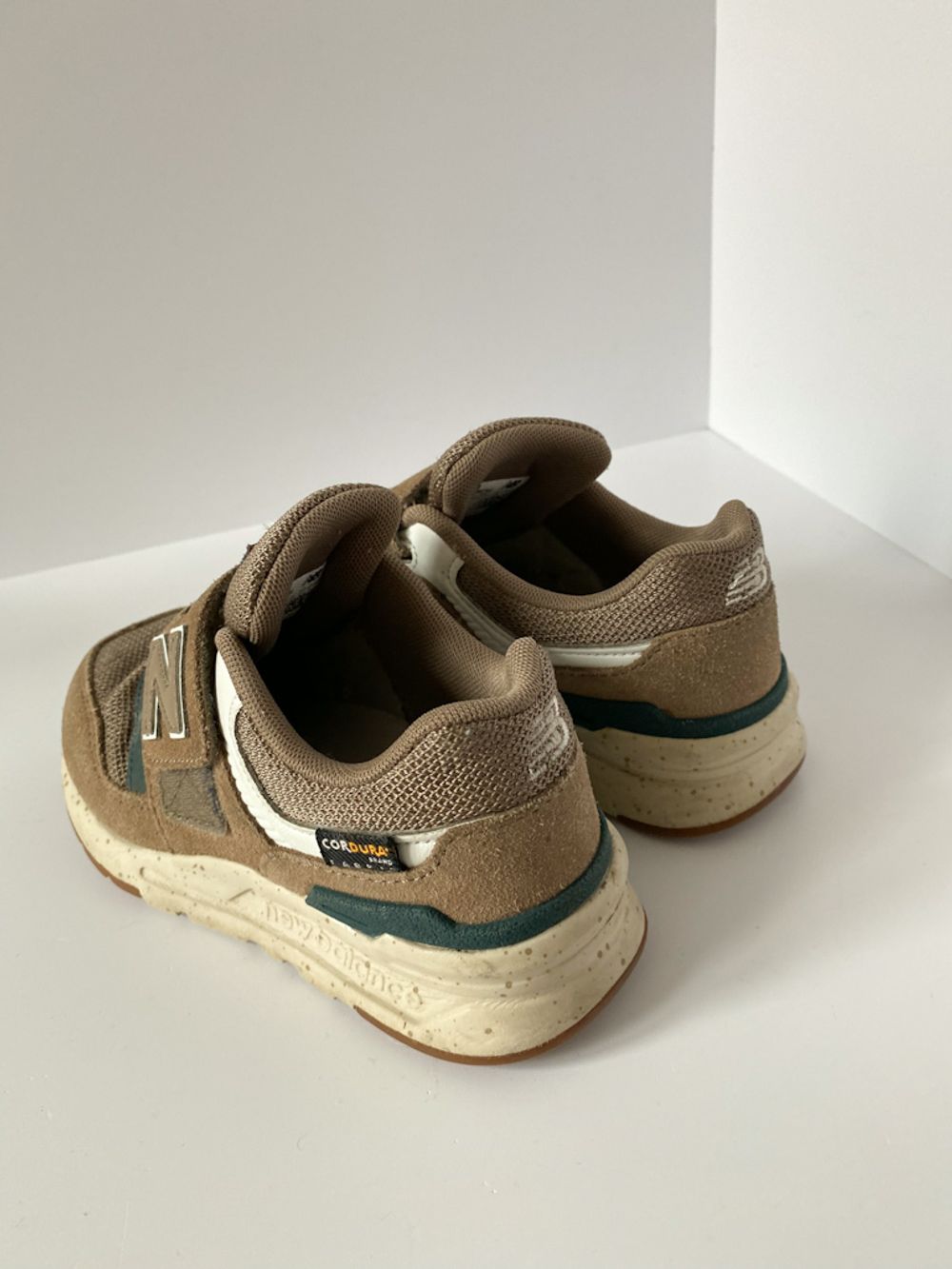 Кроссовки New Balance, 29