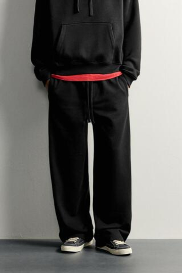 ZARA БАЗОВЫЕ СПОРТИВНЫЕ БРЮКИ LOOSE FIT, ЧЕРНЫЙ