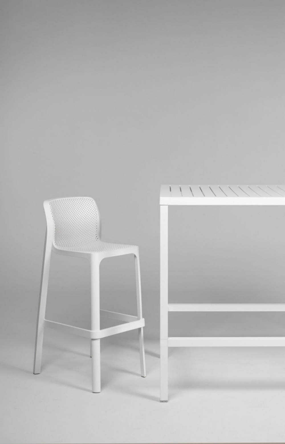 Стул пластиковый барный Nardi Net Stool, белый