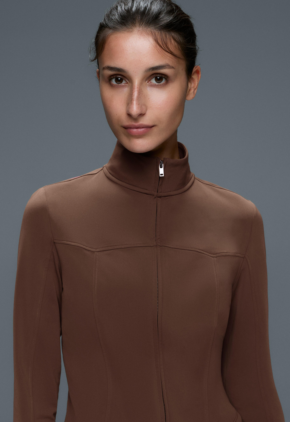 Oysho Высокотехнологичная куртка Light Warm Boxy, цвет какао
