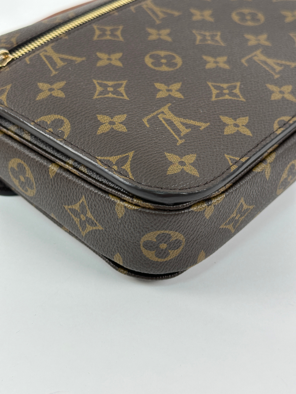 Сумка Louis Vuitton Pochette Metis