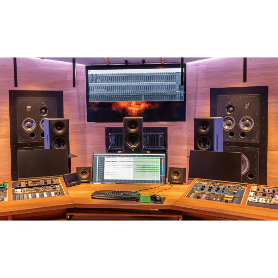 RME M-1620 Pro D Silver Black