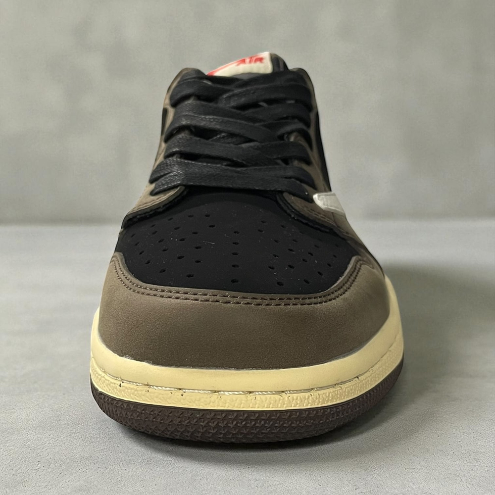 Nike Air Jordan 1 Low x Travis Scott • Mocha