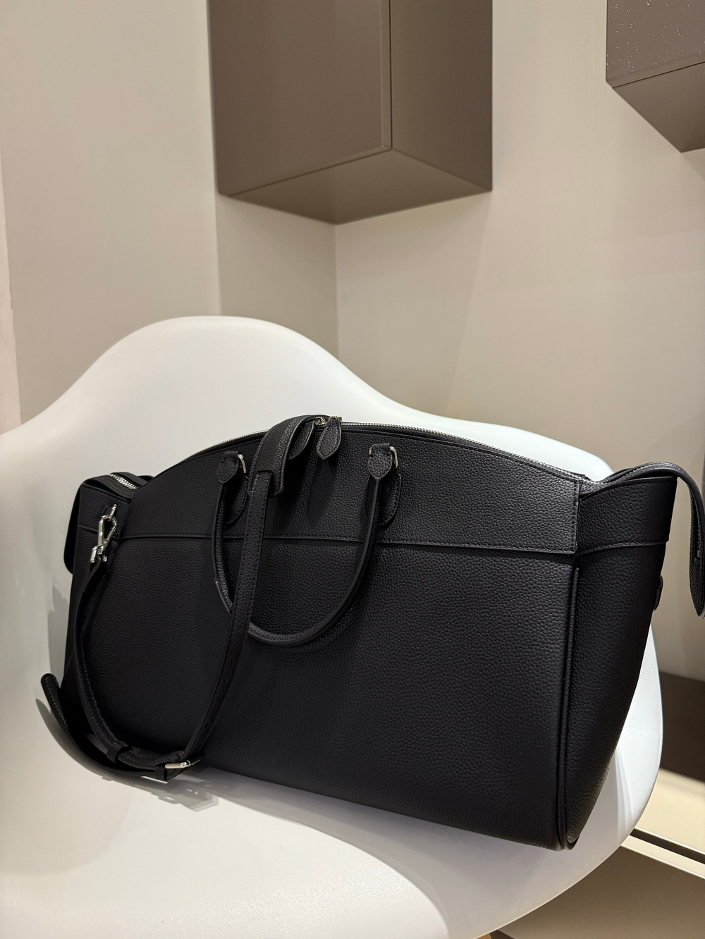 Сумка саквояж BARLY BLACK