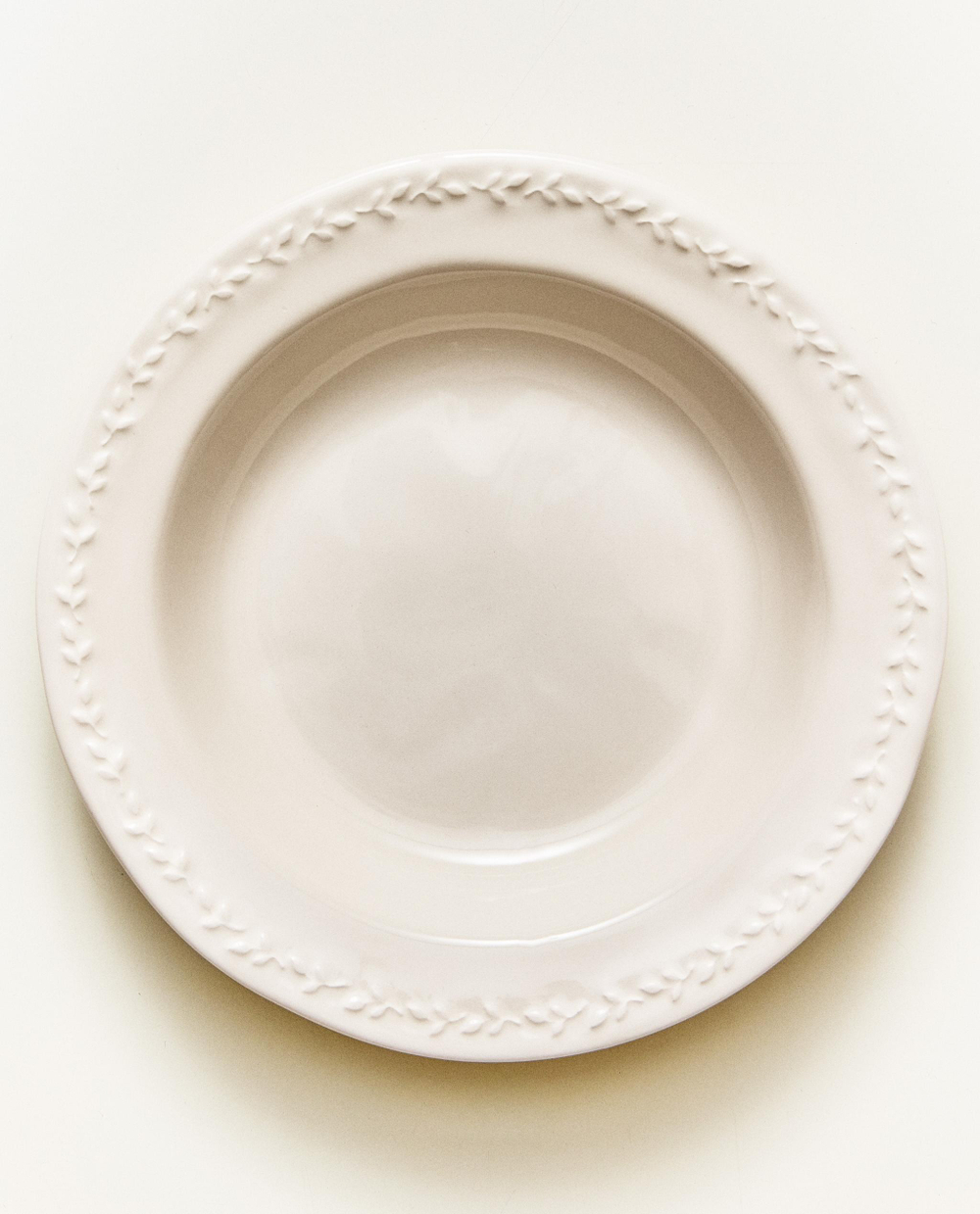 тарелка глубокая из фаянса Zara Home