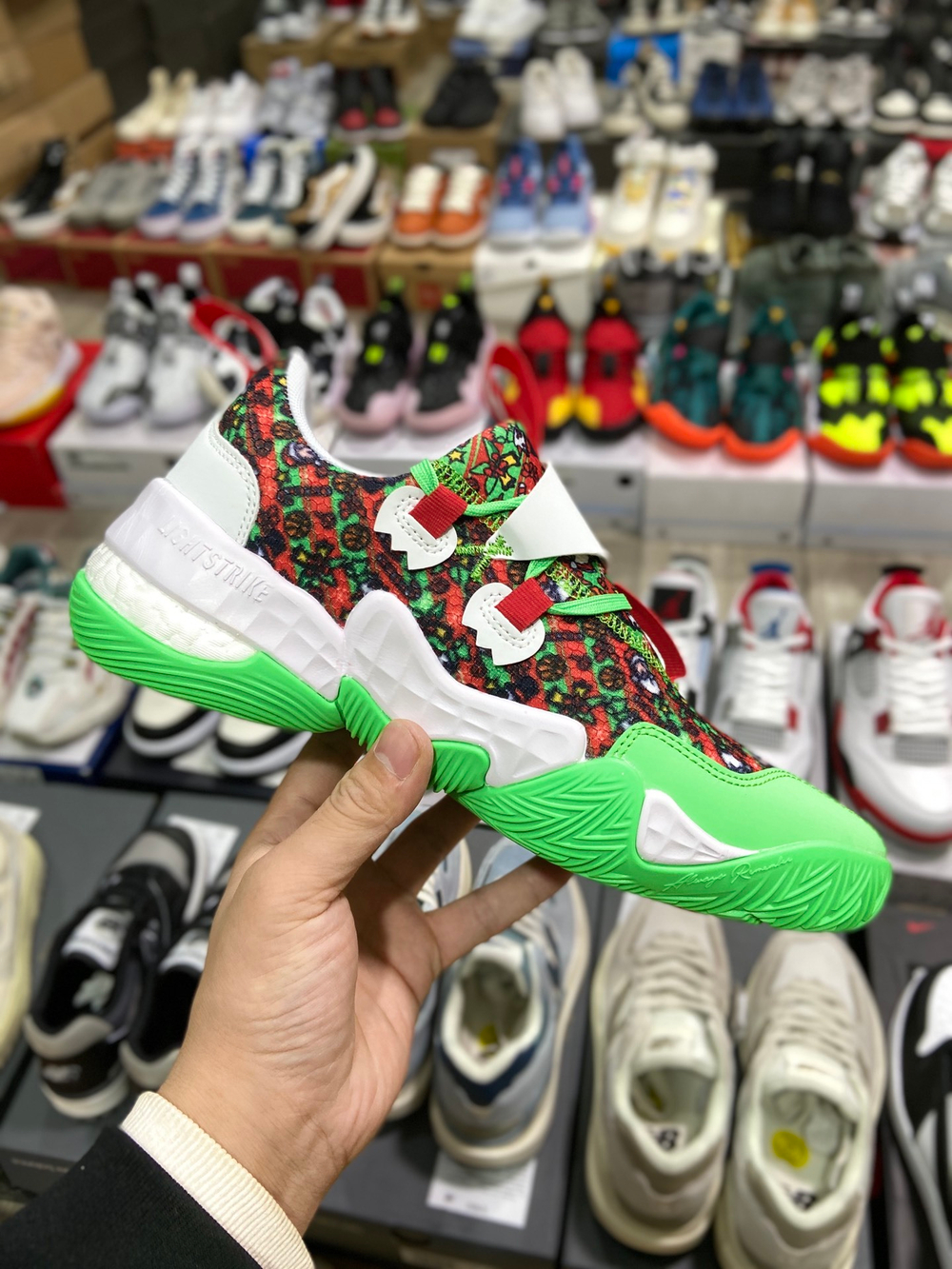 Trae Young 1 «Christmas»