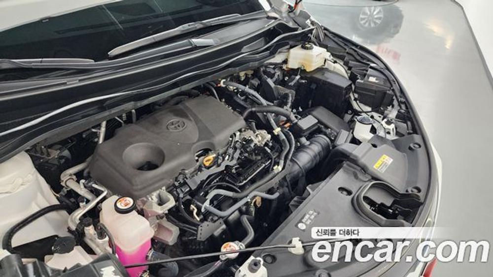 Toyota Sienna 2.5 Hybrid 2WD — 2022