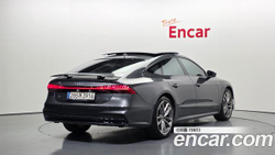 Audi A7 55 TFSI Quattro Premium — 2022