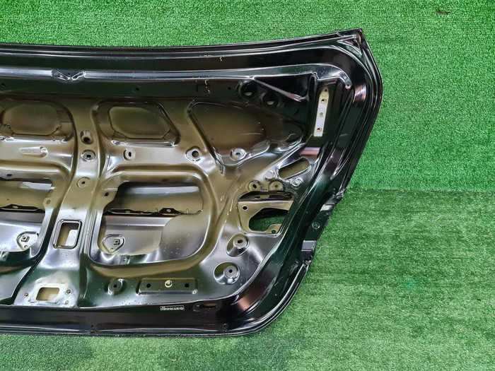 Крышка багажника Toyota Camry xv70 (2017-н.в.)