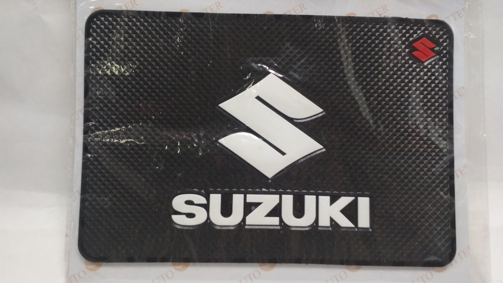 SUZUKI / ЛЮКС Коврик на панель (1 шт.)