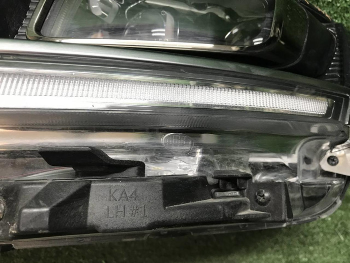Фара левая Kia Carnival 4 (2020-2023) LED
