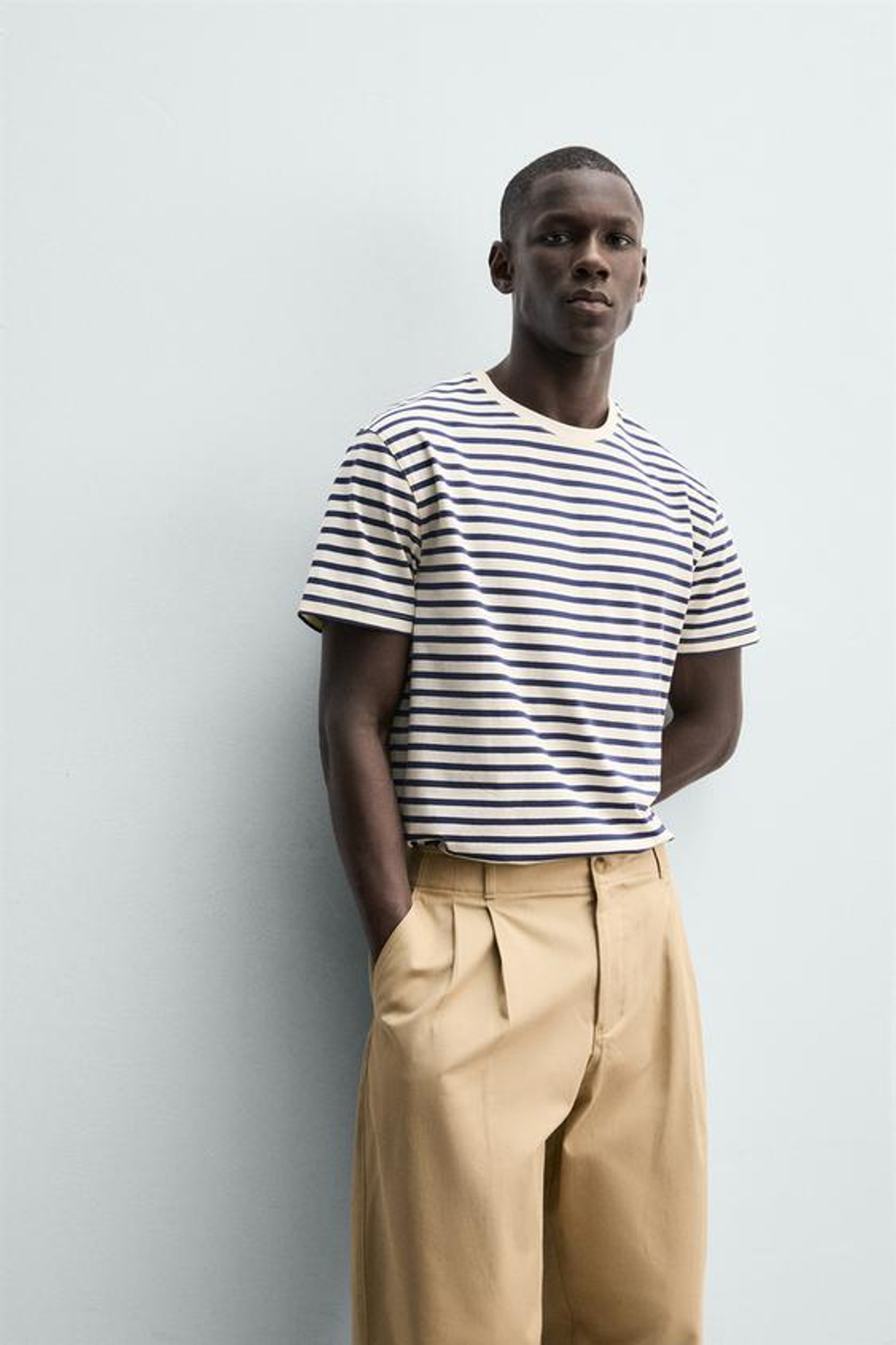ZARA ФУТБОЛКА MEDIUM WEIGHT БАЗОВАЯ, БЕЛЫЙ/МОРСКОЙ СИНИЙ