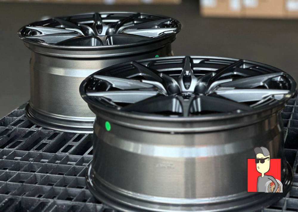 Комплект дисков Mercedes Benz 19x8.5/9.5 et36/43 5x112