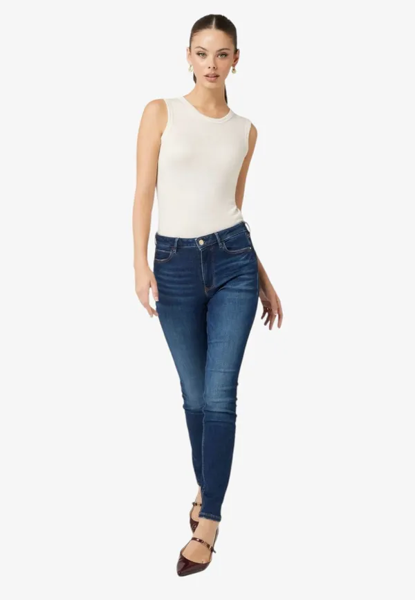Джинсы  женские  GUESS