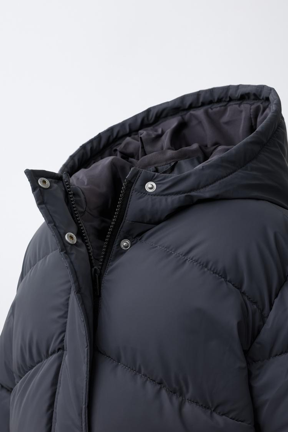 ZARA СТЕГАНОЕ ПРОРЕЗИНЕННОЕ ПАЛЬТО WATER RESISTANT, АНТРЦИТОВО-СЕРЫЙ