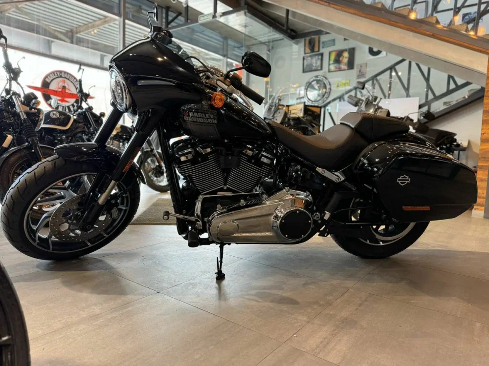 Мотоцикл Harley-Davidson Sport Glide Softail (2024) c НДС