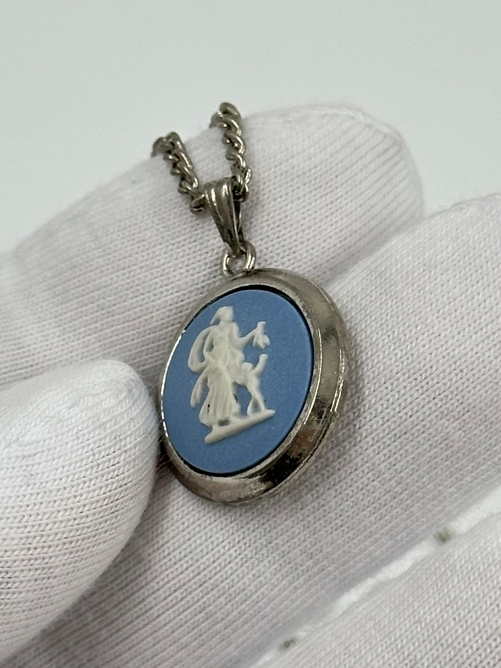 Кулон Wedgwood голубой