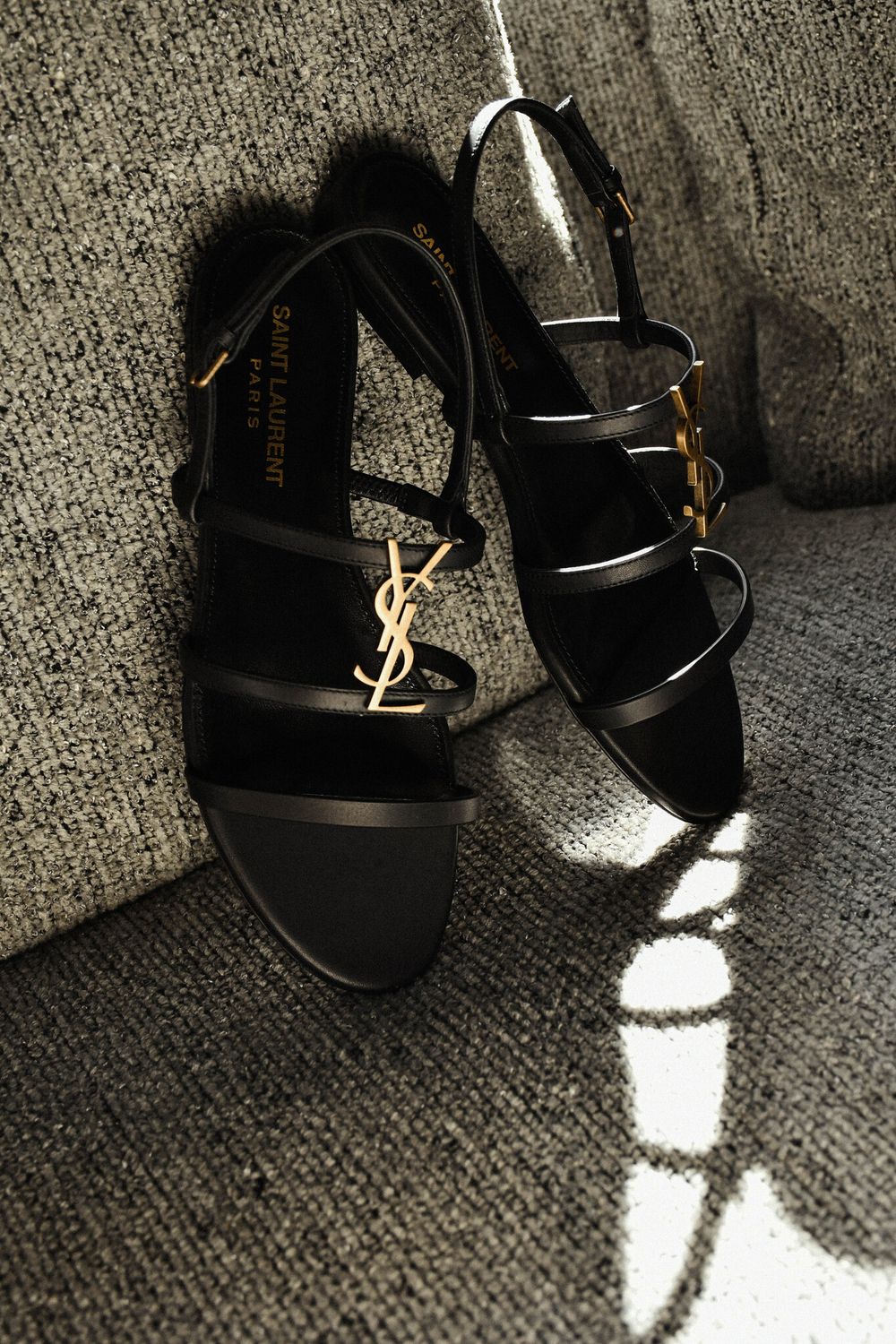Босоножки SAINT LAURENT