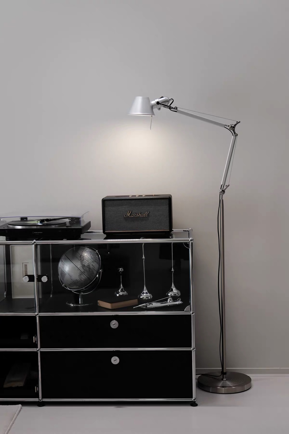 Floor design lamp Tolomeo Micro by Artemide