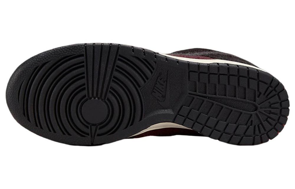 Nike Dunk Low Se "Fleece Burgundy Crush" Women"s