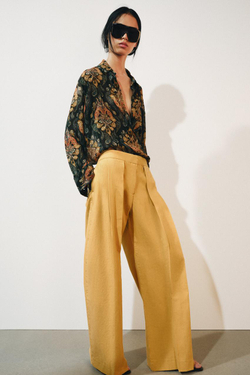 ZARA БРЮКИ СО СКЛАДКАМИ ZW COLLECTION, ГОРЧИЧНЫЙ