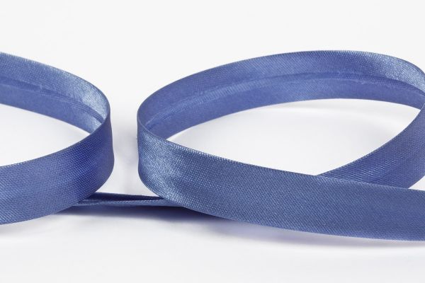 Косая бейка атласная 12 мм / 132±1 метра, 048 сиреневый, Gamma GK-12P