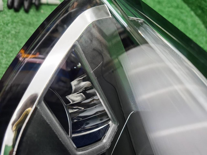Фара левая BMW X5 G05 (2018-2023) Laser