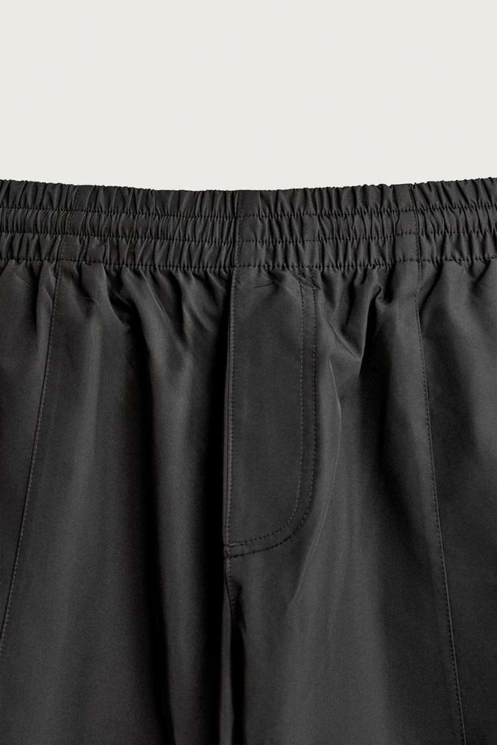 ZARA БРЮКИ WATER-REPELLENT С КОНТРАСТНОЙ ОТДЕЛКОЙ, ЧЕРНЫЙ