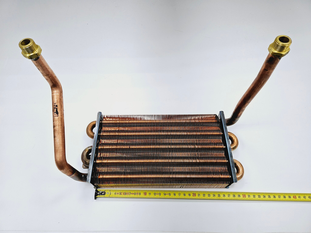 Теплообменник основной (24кВт) BOSCH Gaz 2000W/6000W (арт. 87186439830)