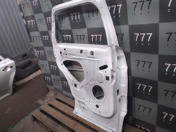 Дверь задняя левая Ford Explorer 5  Б/У Оригинал BB5Z7824631A