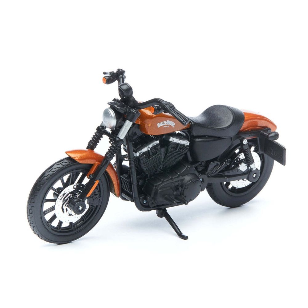 Модель мотоцикла Sportster Iron 883 Harley-Davidson Модель мотоцикла Sportster Iron 883 Harley-Davidson