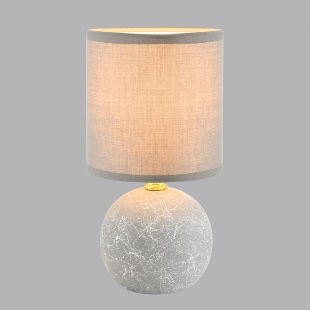 Настольная лампа декоративная Lumion VILANA 8165/1T
