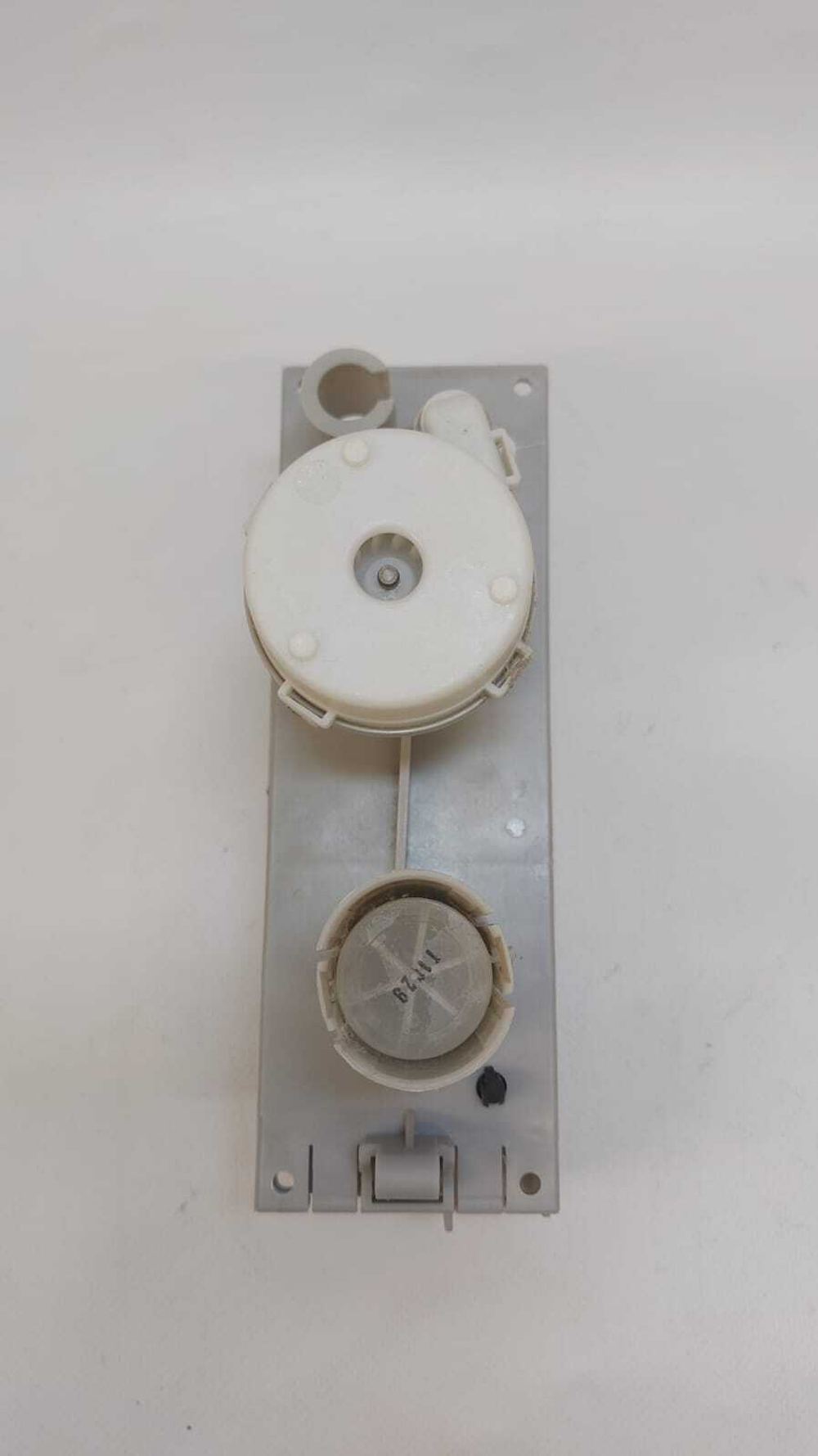 3 Насос откачки конденсата для сушильной машины Bosch Siemens 497217 б/у