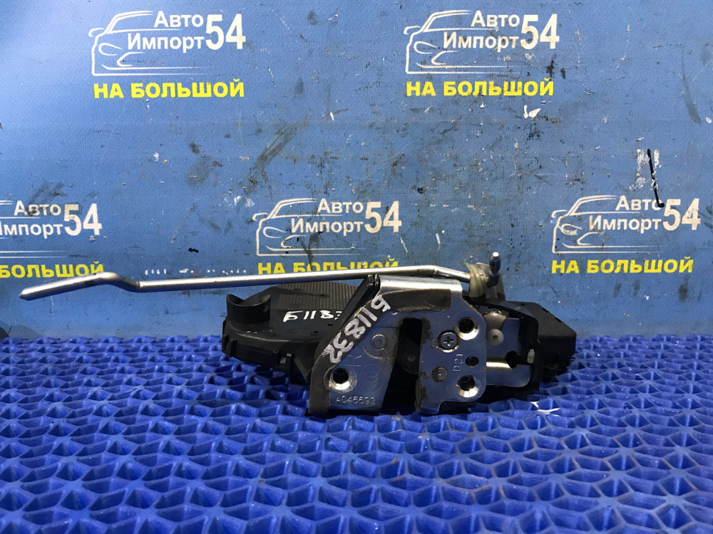 Замок багажника TOYOTA RAV4 2005-2016