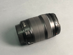 Canon EF-S 18-135mm IS STM
