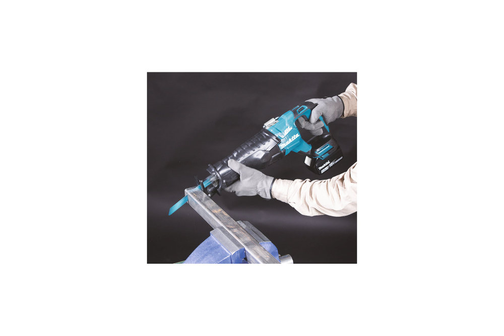 Аккумуляторная сабельная пила Makita 18В LXT DJR187RT