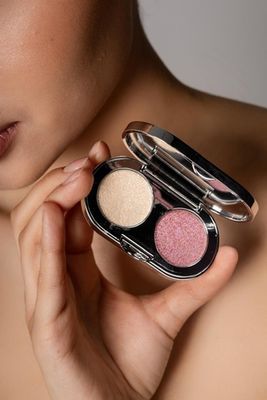 Тени-спарклы для век MAKEUPSTOREKZ DOUBLE SPARKLES - DS04 Glimmer