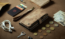 Многофункциональный чехол-кошелек CaseMe 3 in 1 Matte Wallet для Samsung Galaxy S25 Ultra