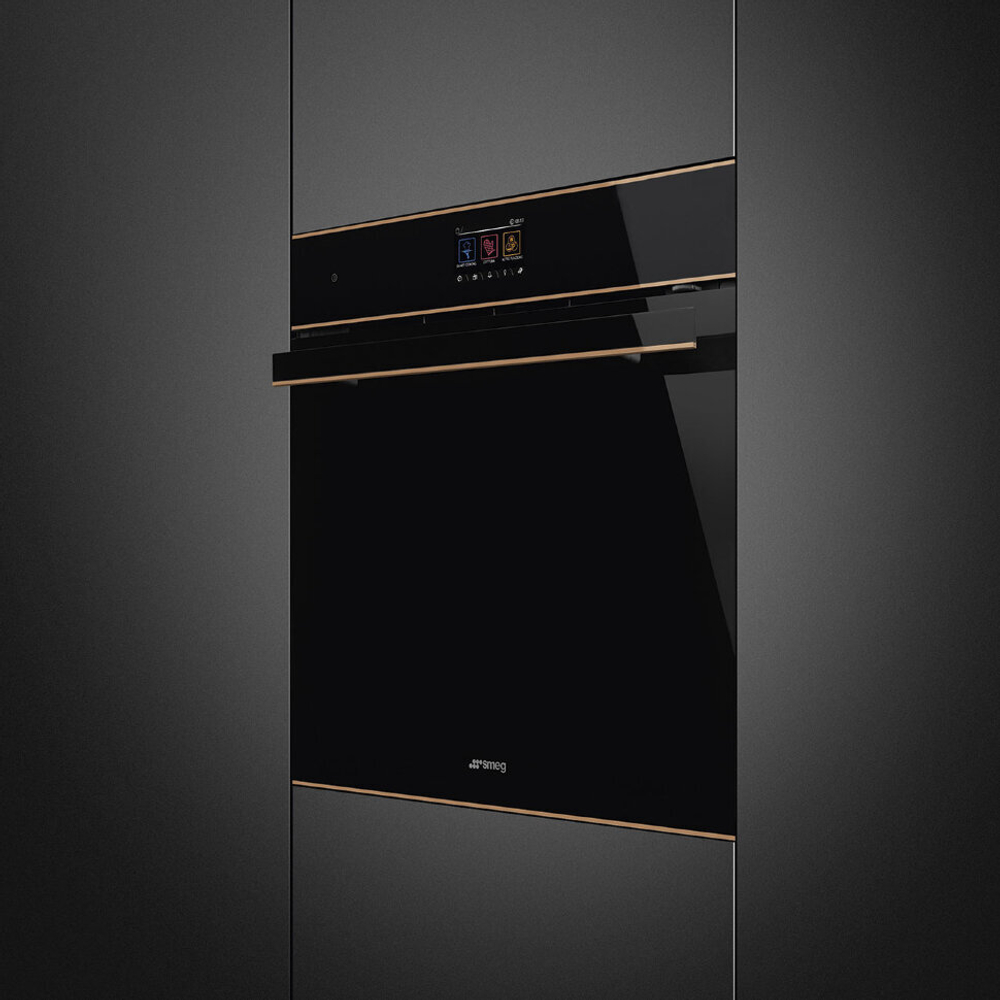 Многофункциональный духовой шкаф Smeg SOP6604TPNR