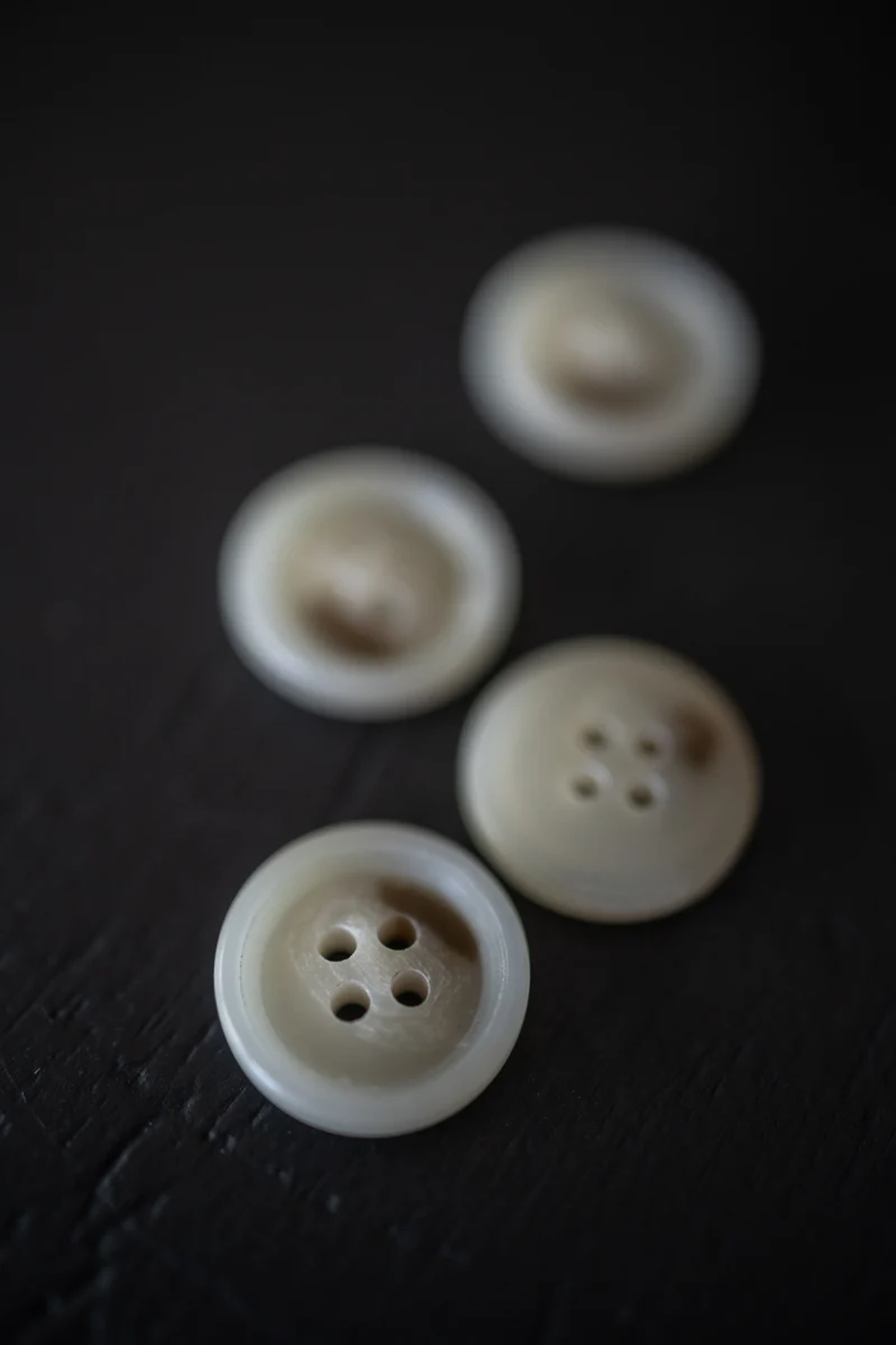 пуговицы Vanilla Semi Mottled Button 18 мм