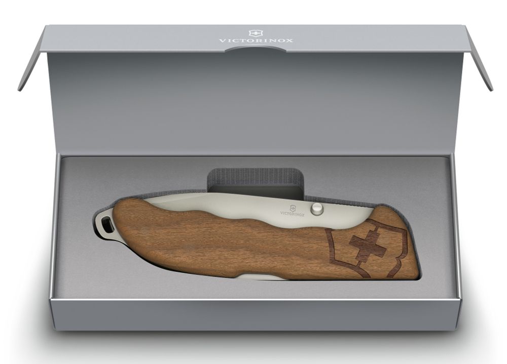 Нож перочинный Victorinox Evoke Wood 136 мм (0.9415.D630) 3