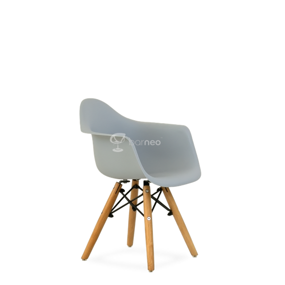 Кресло детское Barneo N-2 Eames Style цвет светло-серый