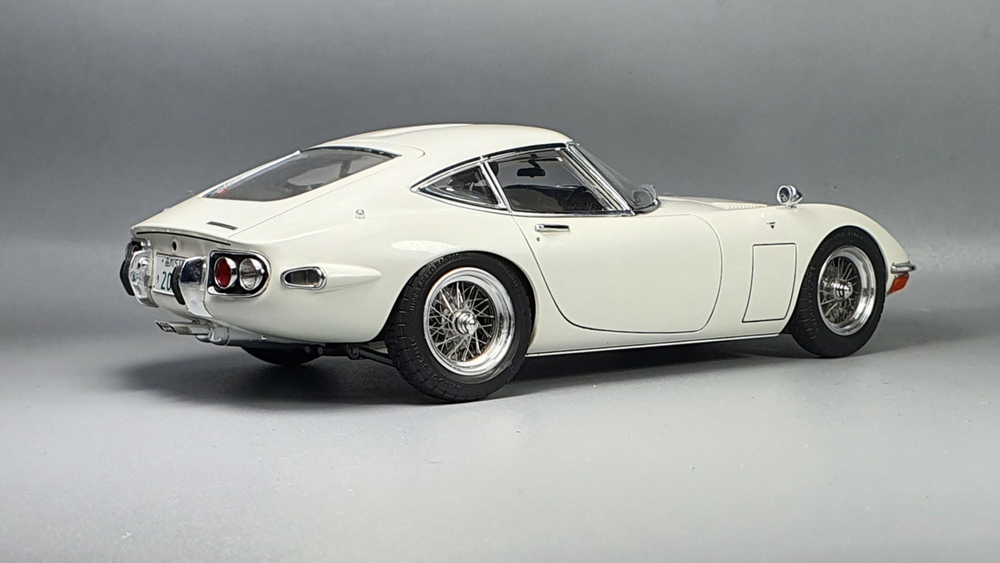 Краска лаковая HobbyLink Nissan Pearl White 2-х слойная HP-5005