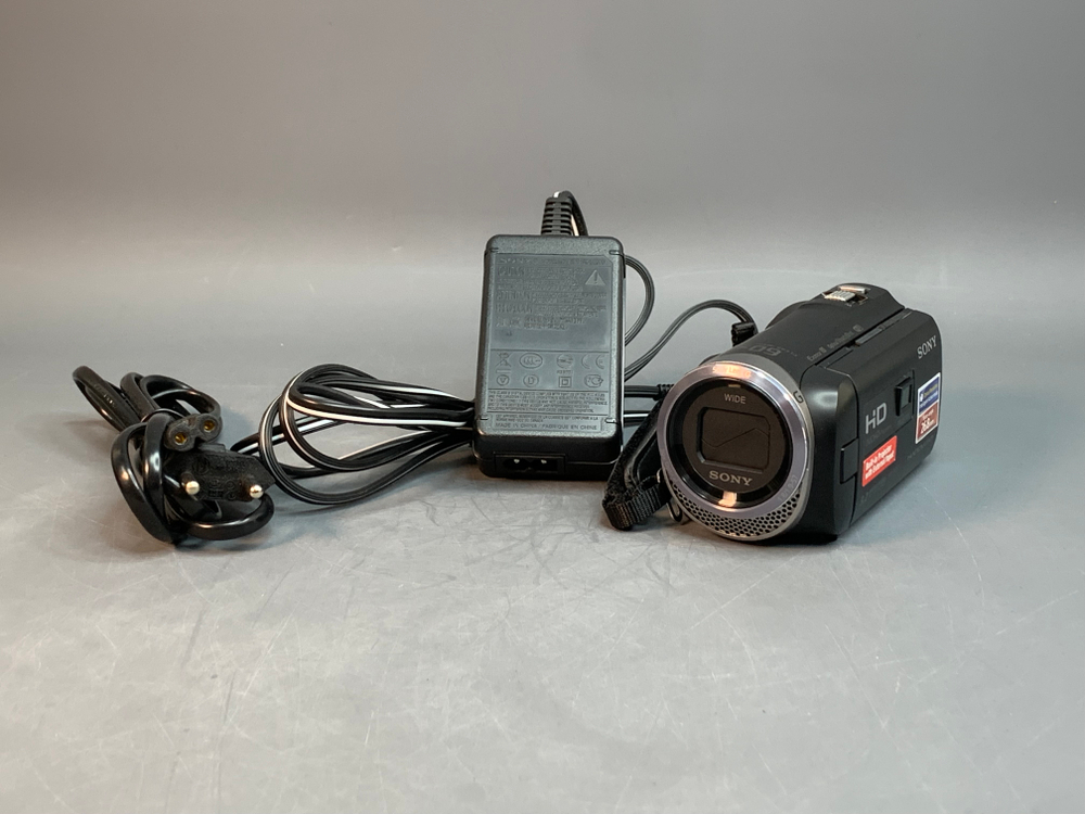 Sony HDR-PJ330E