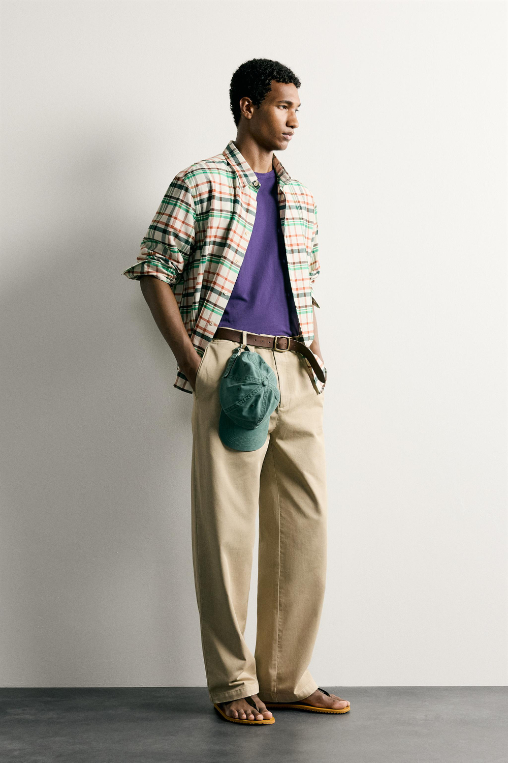 РУБАШКА RELAXED FIT В КЛЕТКУ — ZARA · 2000/304